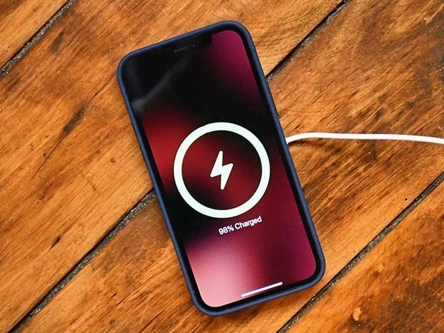 东丰苹果手机维修分享iPhone 12可以随便充电吗 